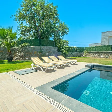 Brakte With Private Pool Вилла *