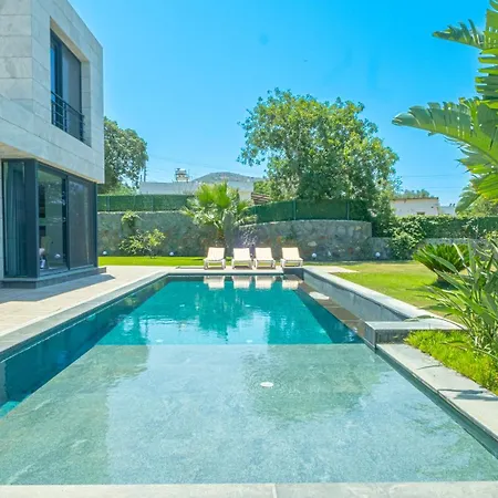 Brakte With Private Pool