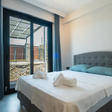 Brakte With Private Pool